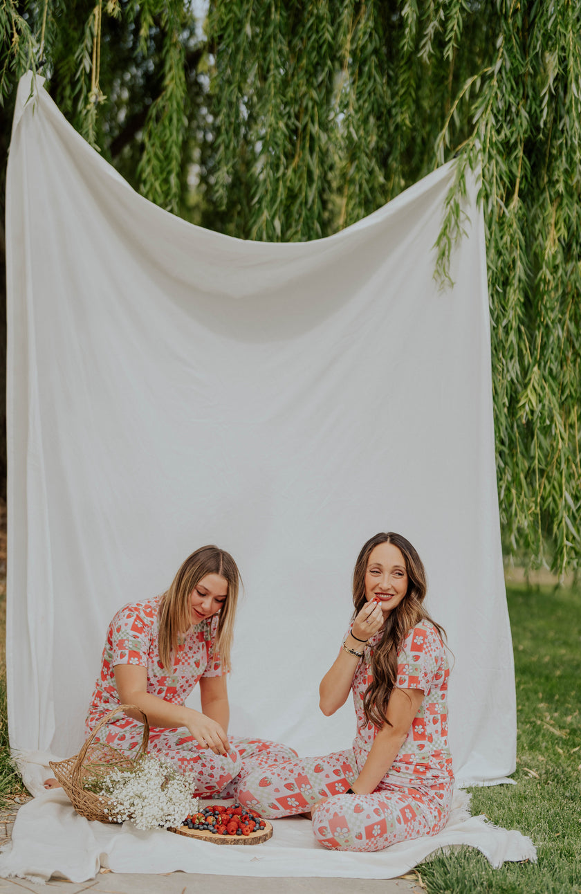 Strawberry Patch Women’s Set