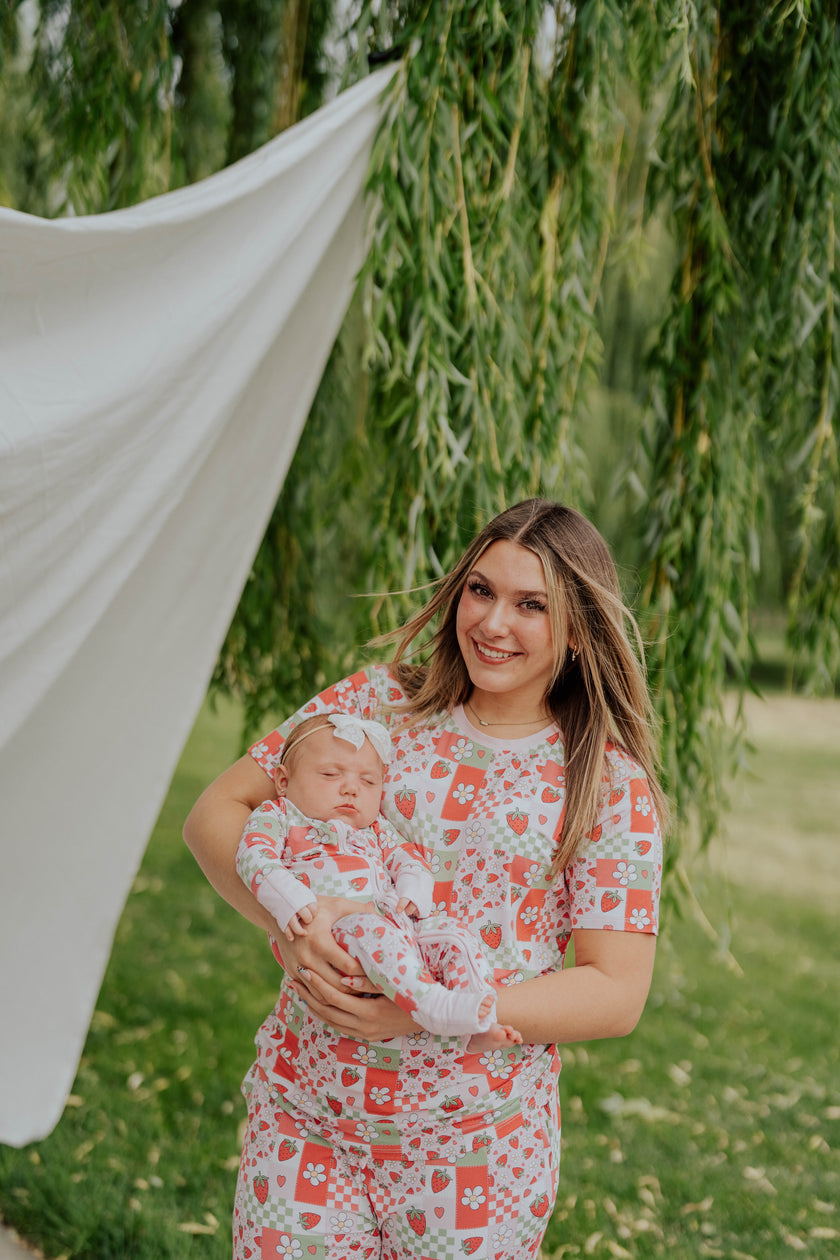 Strawberry Patch Women’s Set