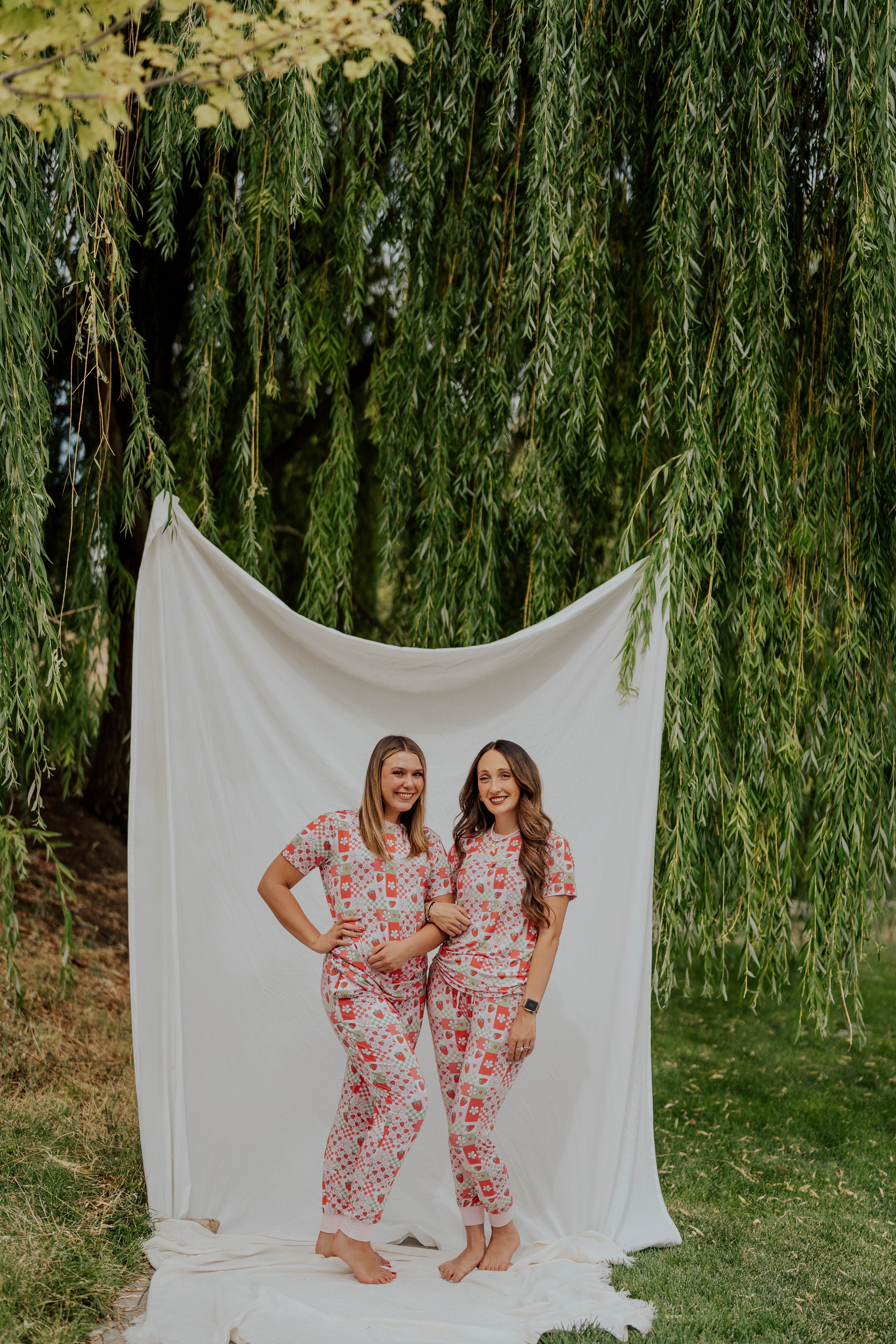 Strawberry Patch Women’s Set